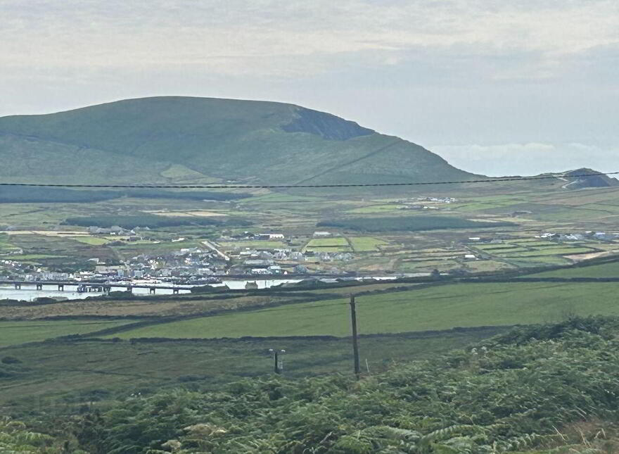 Tinnies Upper, Valentia Island, V23TC78