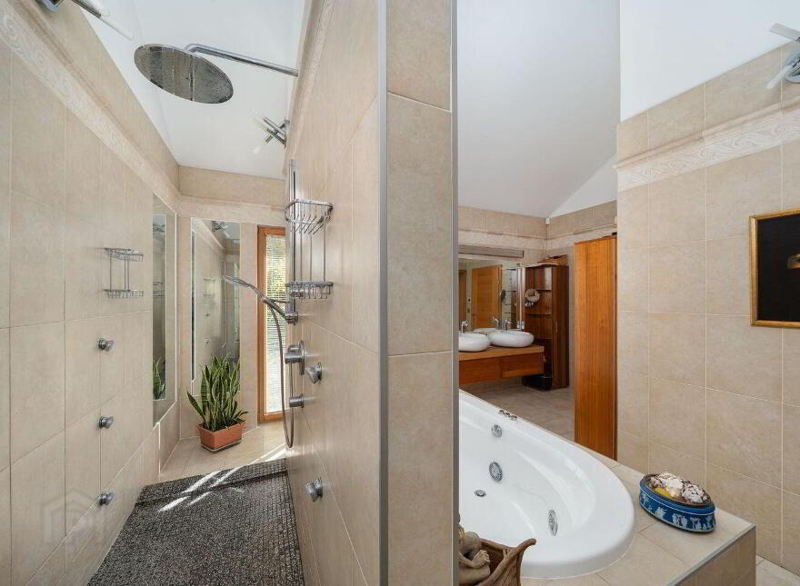 Shannagh House, Killinure, Glasson, N37RW70