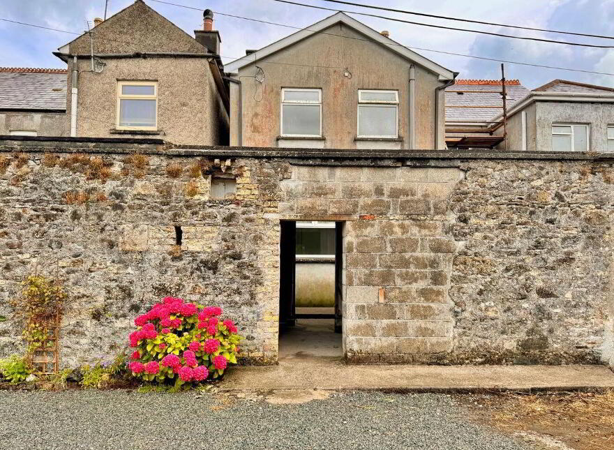Main Street, Moate, N37N795