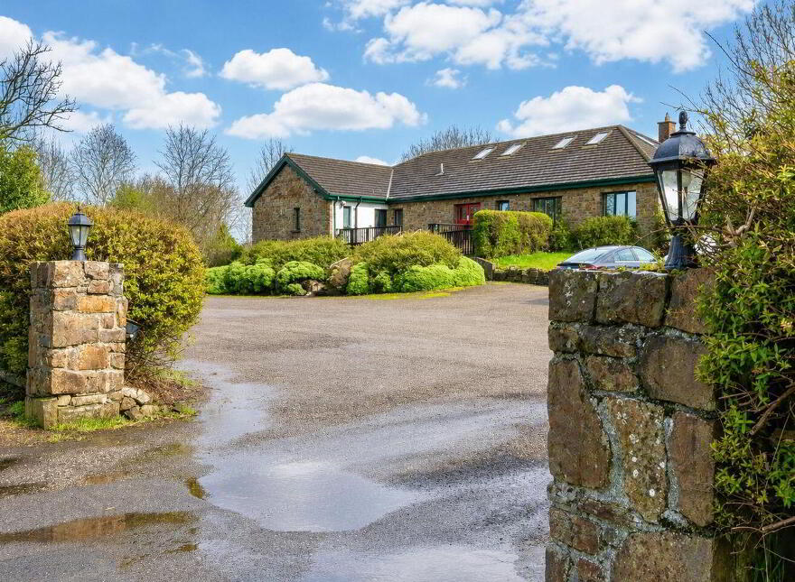 Coosan Cottage, Creaghduff, Coosan, Athlone, N37NY01
