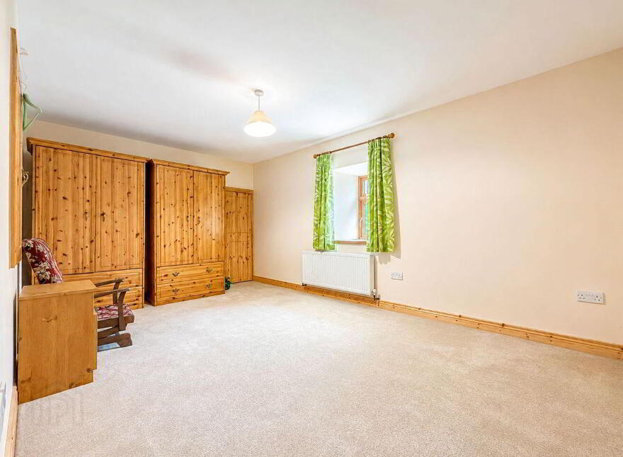 Tinamuck West, Moate, Clara, N37HY84
