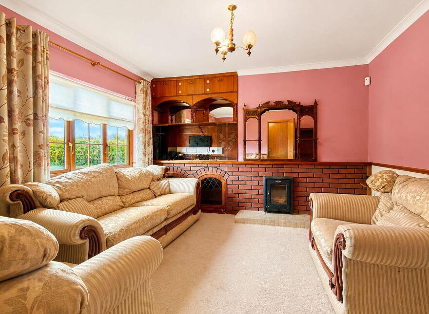 Tinamuck West, Moate, Clara, N37HY84