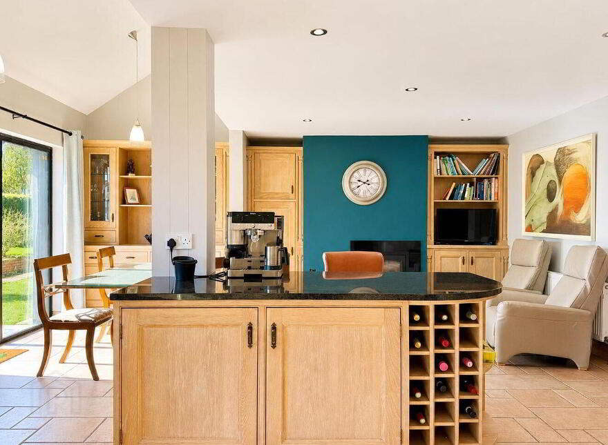 Coolvuck, Ballykeeran, Athlone, N37Y003