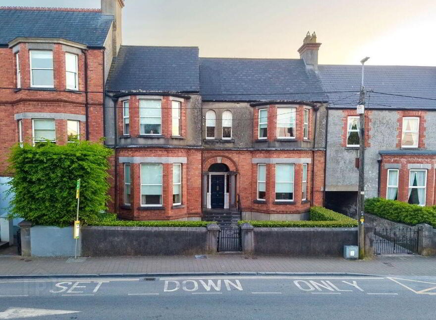 Garden Vale, Athlone, N37E3C1 photo