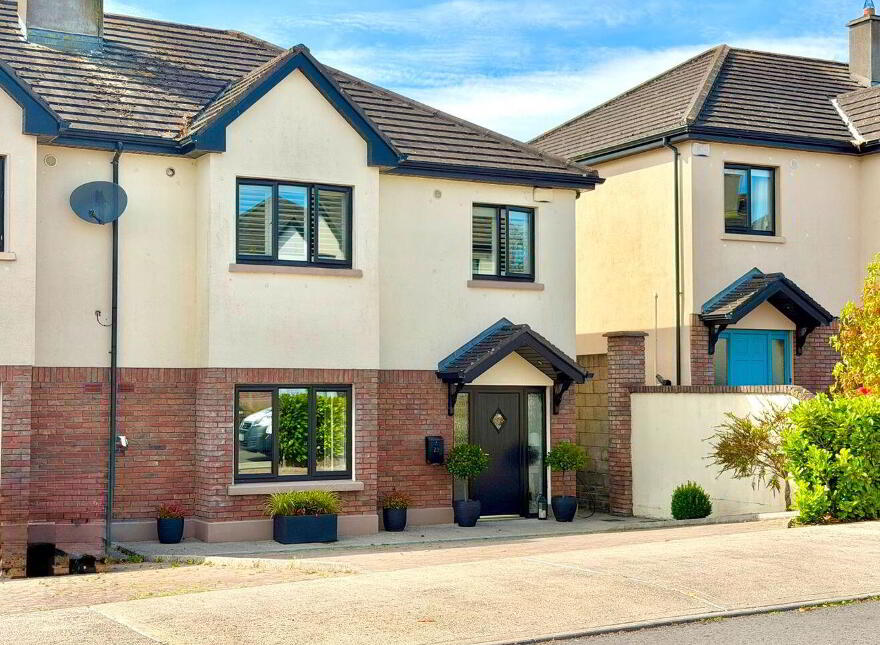 23 Clibborne Way, Moate, N37XY31