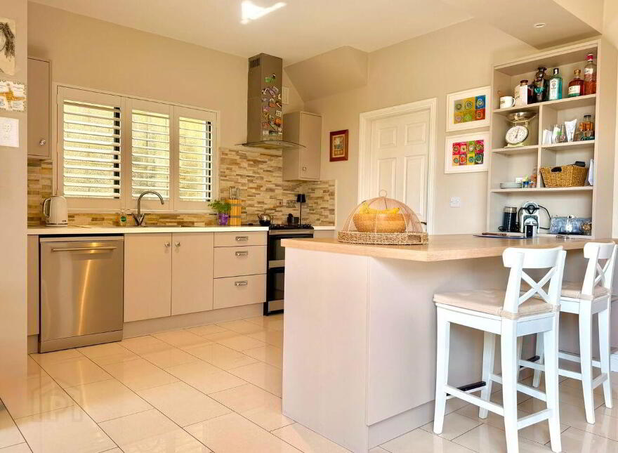 23 Clibborne Way, Moate, N37XY31