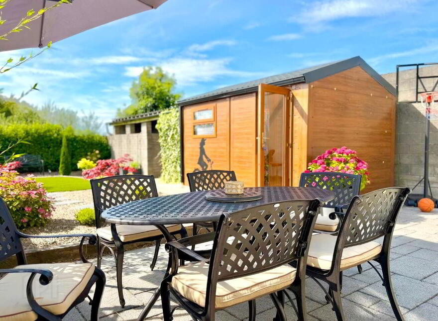 23 Clibborne Way, Moate, N37XY31