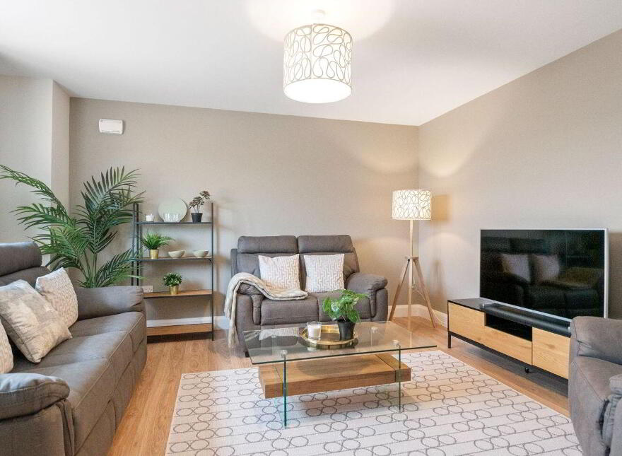 SHOWHOUSE, 118 Forgelands, Old Forge Road, Enniscorthy, Y21T9H9