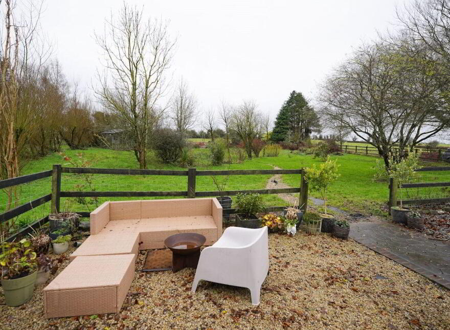 Lane's End Brierfield, Moylough, H53Y7X9