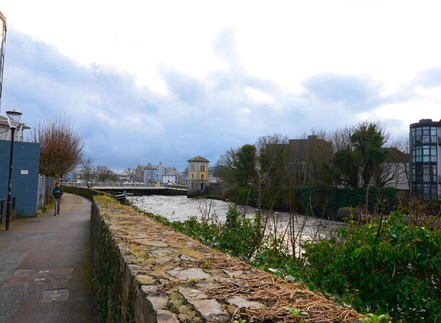 36 The Waterfront, Bridge Street, Galway City Centre, H91WC90