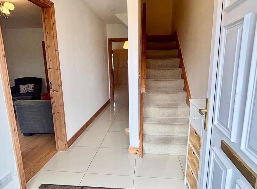 19 The Meadows, Mountbellew, H53Y221