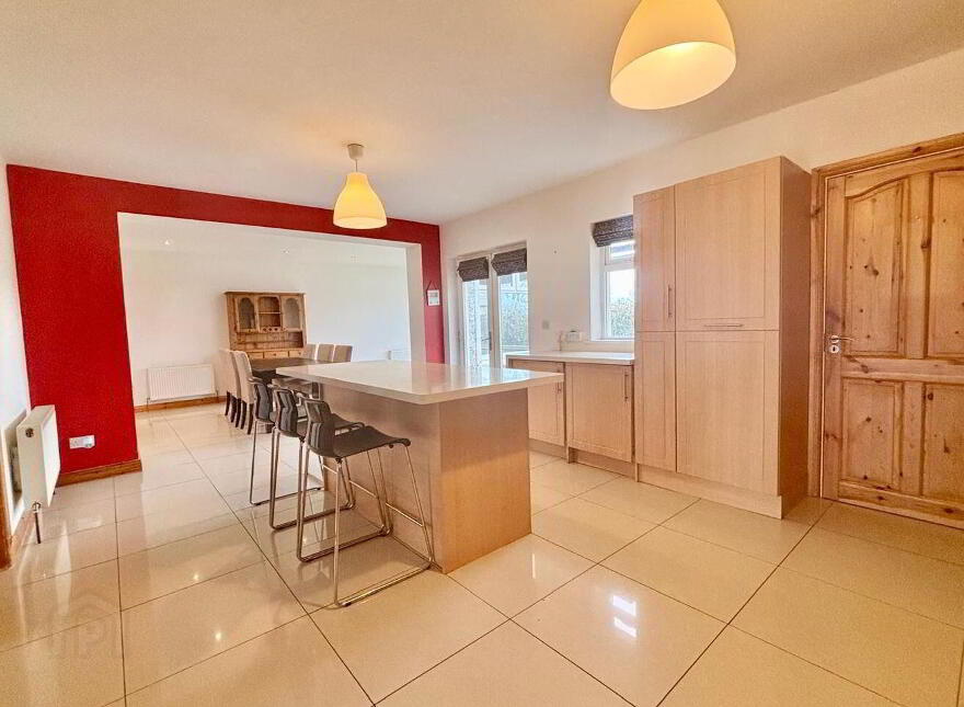 19 The Meadows, Mountbellew, H53Y221