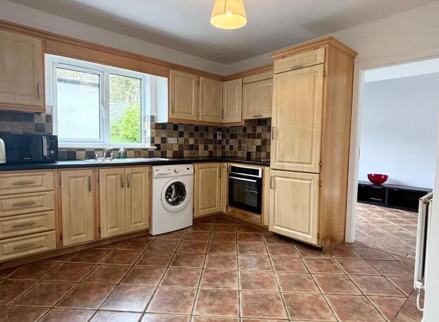 12 Claremont Park, Rahoon, H91YPD2