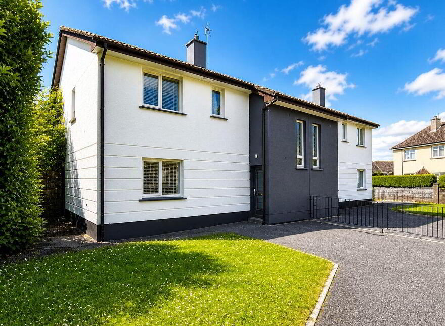 44 River Crest, Tuam, H54XK44
