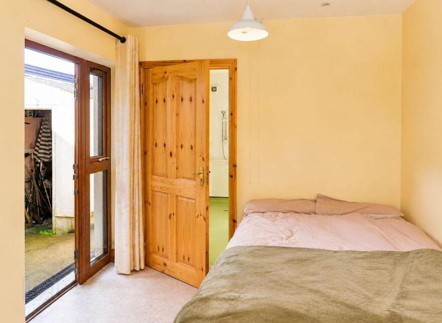10 Greenfields Road, Newcastle, H91WE5V