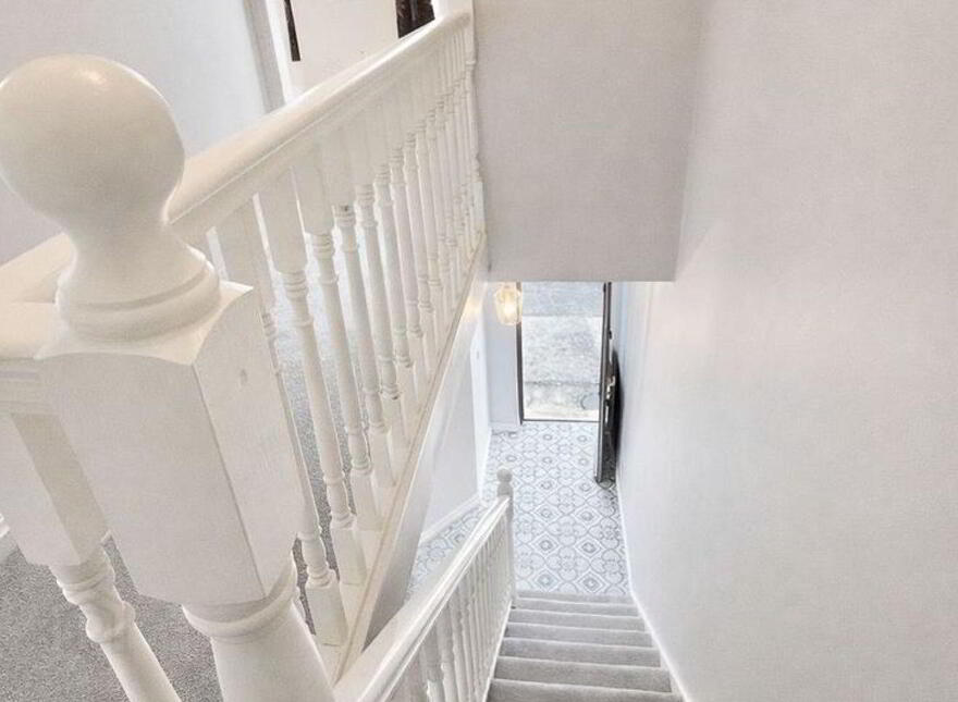 31 Palace Fields, Tuam, H54F821