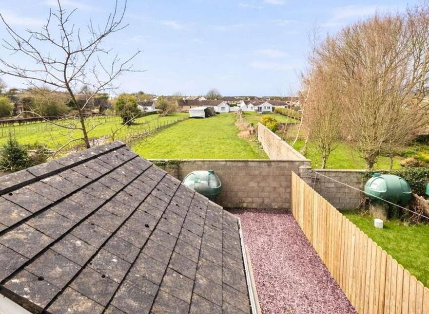 31 Palace Fields, Tuam, H54F821