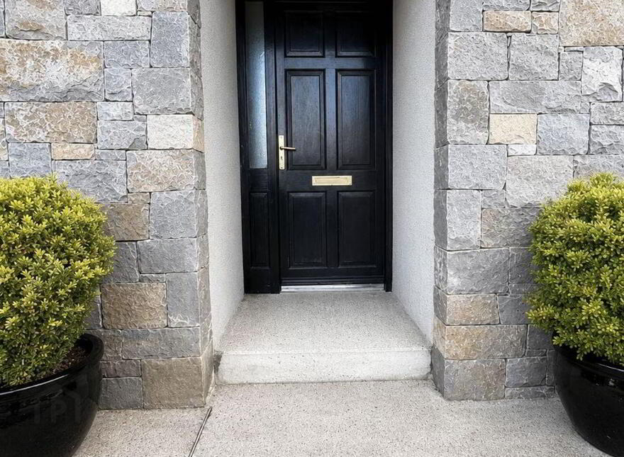 Knockavanny, Birmingham Road, Tuam, H54CH63