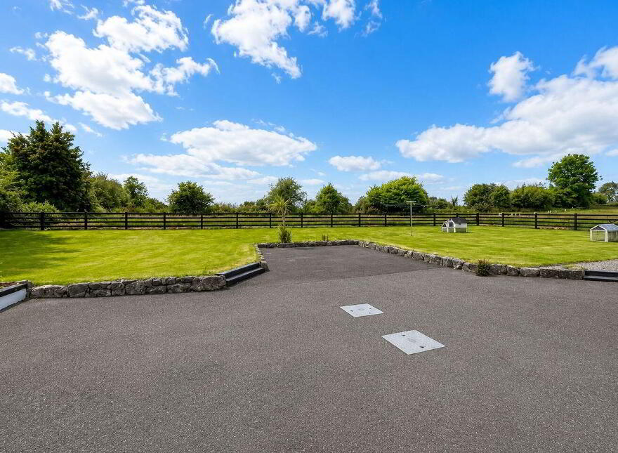 Knockavanny, Birmingham Road, Tuam, H54CH63