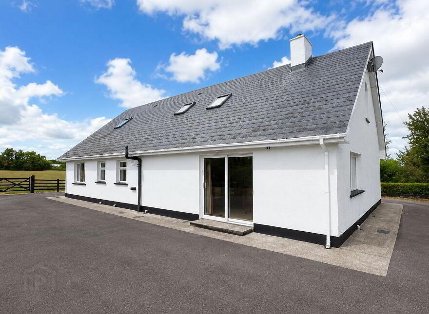 Knockavanny, Birmingham Road, Tuam, H54CH63