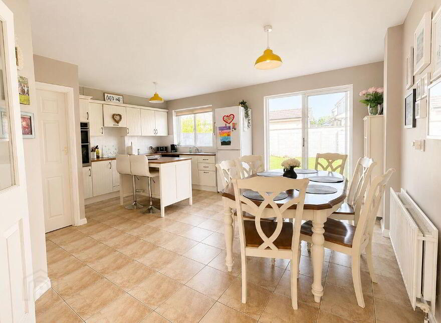 177 Palace Fields, Tuam, H54FN83