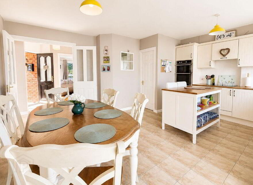177 Palace Fields, Tuam, H54FN83