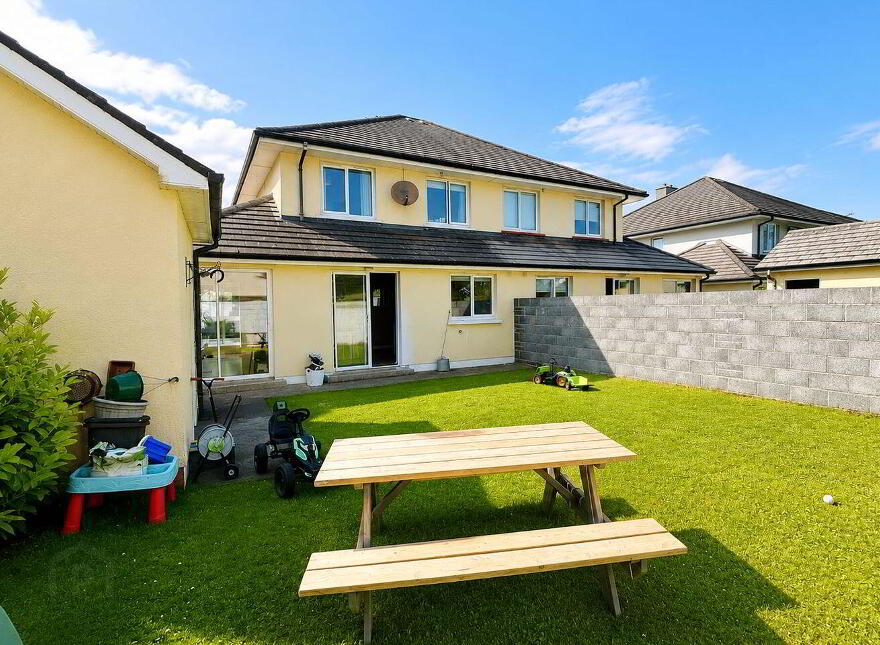 177 Palace Fields, Tuam, H54FN83