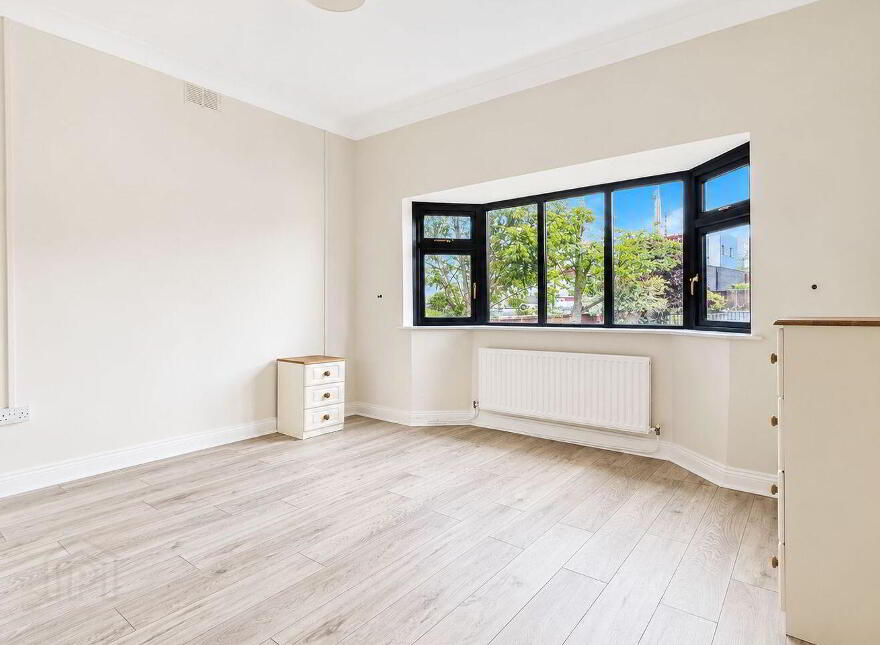 Athenry Road, Loughrea, H62X089