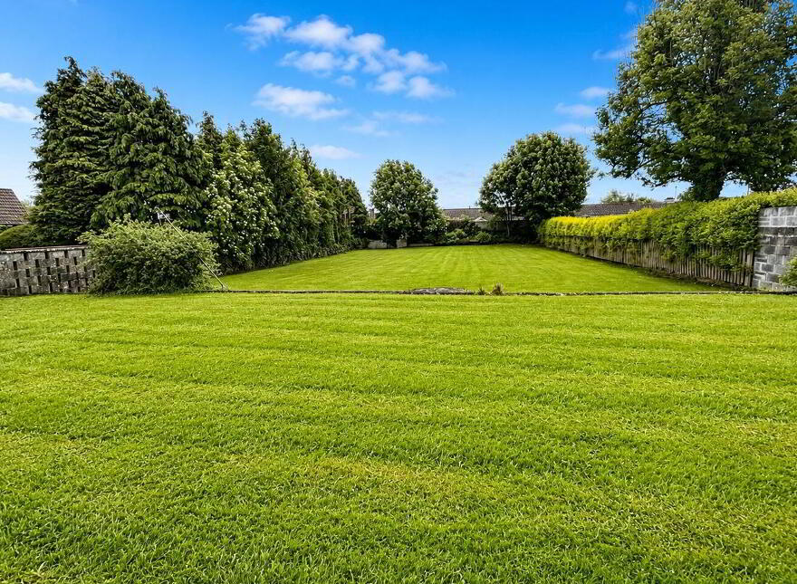 Athenry Road, Loughrea, H62X089