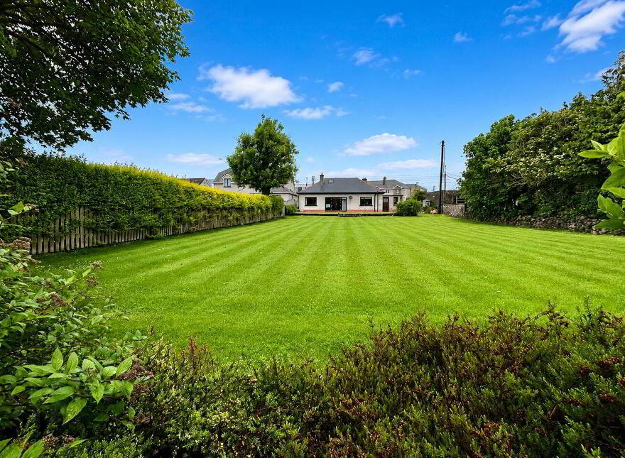 Athenry Road, Loughrea, H62X089