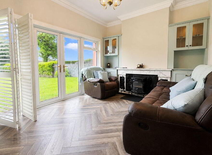 Athenry Road, Loughrea, H62X089