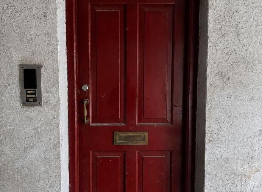 Furstville, Sarsfield Road, Ballinasloe, H53A9D0
