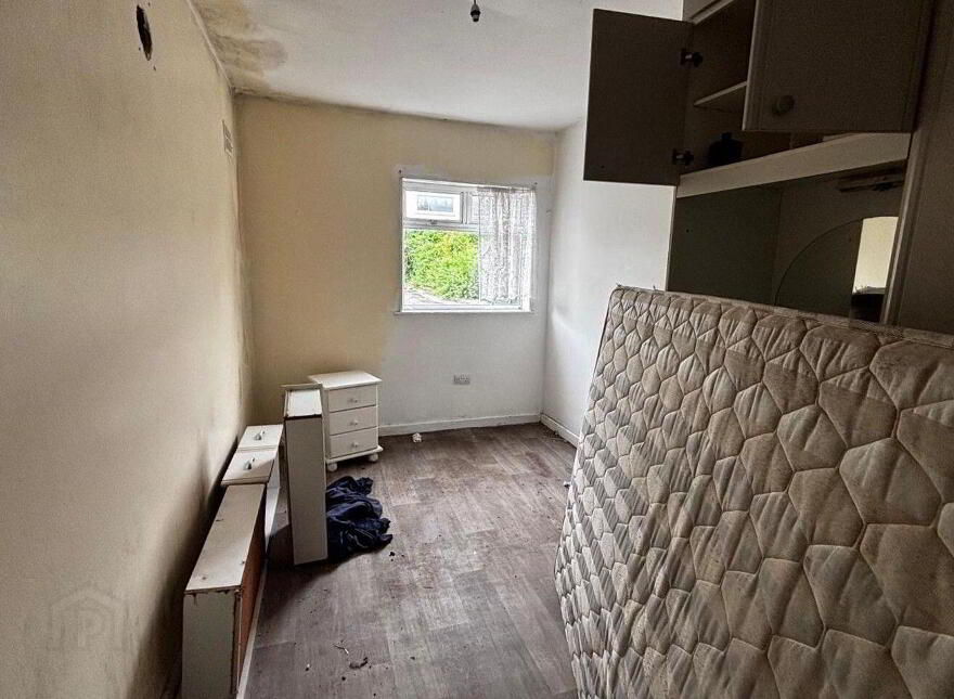 Furstville, Sarsfield Road, Ballinasloe, H53A9D0