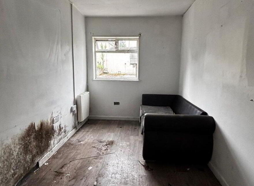 Furstville, Sarsfield Road, Ballinasloe, H53A9D0