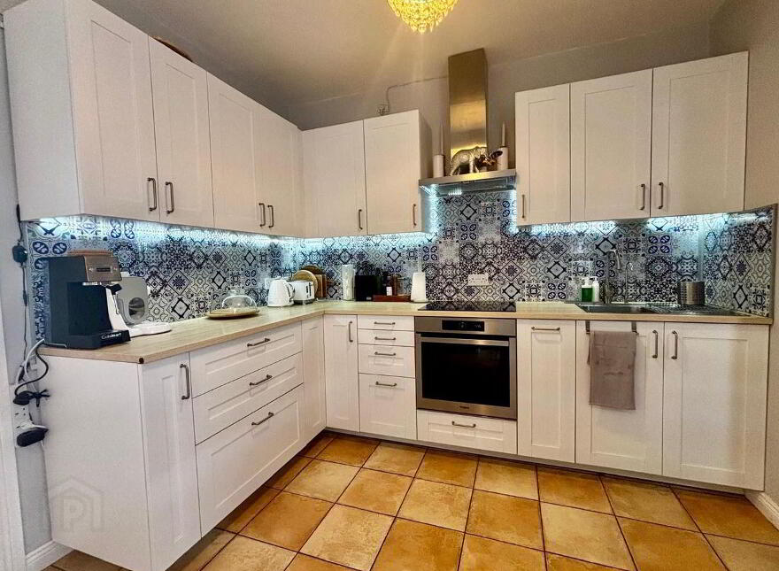 9 Country Meadows, Tuam, H54X440