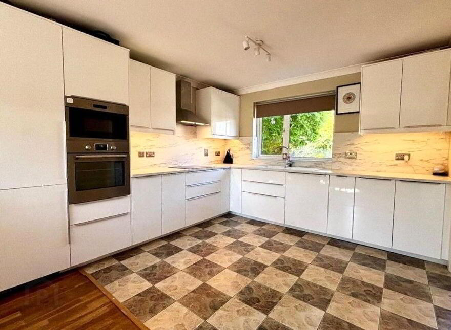 19 The Cricket Fields, Dunmore Road, Tuam, H54P966