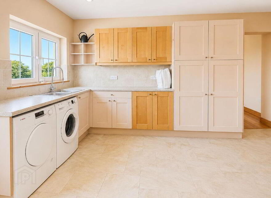 Kilcreevanty, Tuam, H54R235