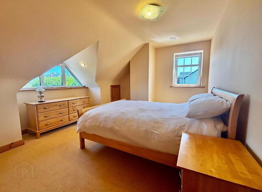 Kilcreevanty, Tuam, H54R235