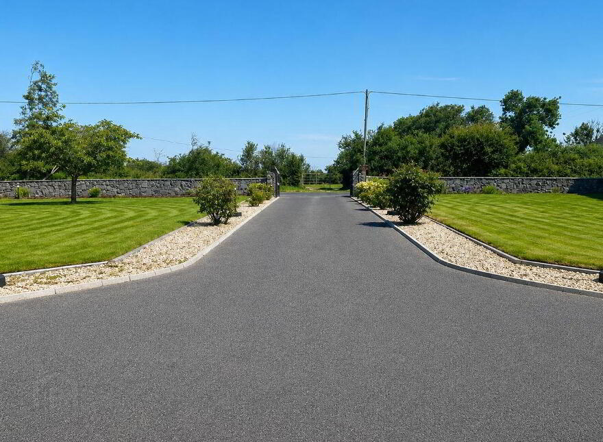 Kilcreevanty, Tuam, H54R235