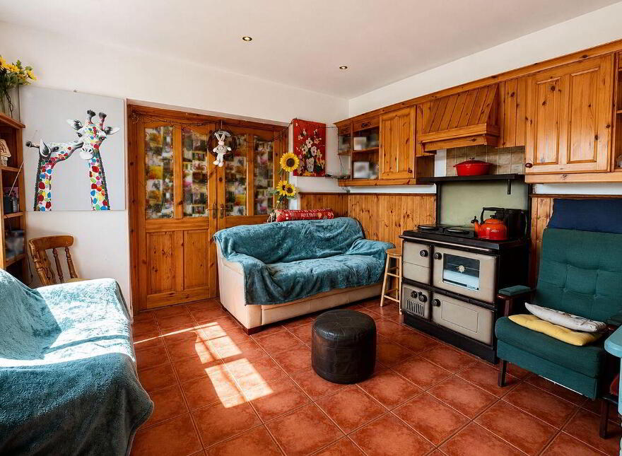 Knockma Cottage, Biggera Beg, Belclare, Corrandulla, H54RF72