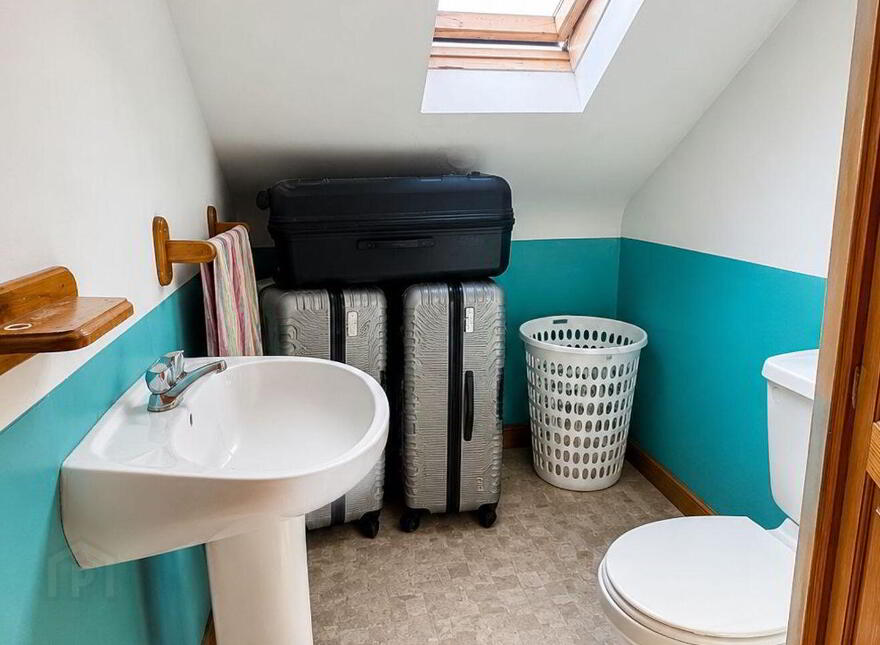 Knockma Cottage, Biggera Beg, Belclare, Corrandulla, H54RF72