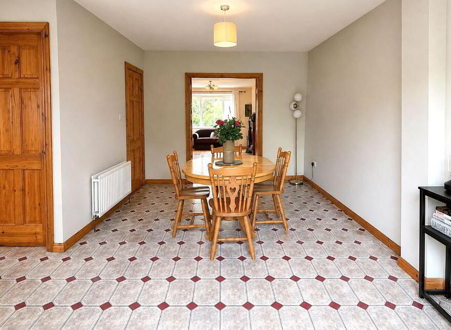 39 Palace Fields, Tuam, H54RY18