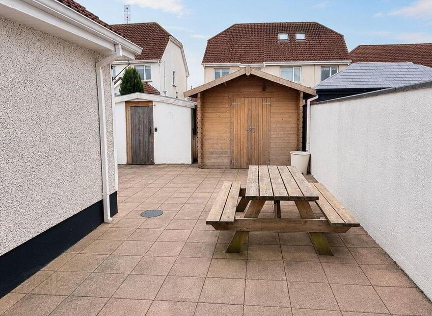 62 Woodfield, Galway Road, Tuam, H54HV26