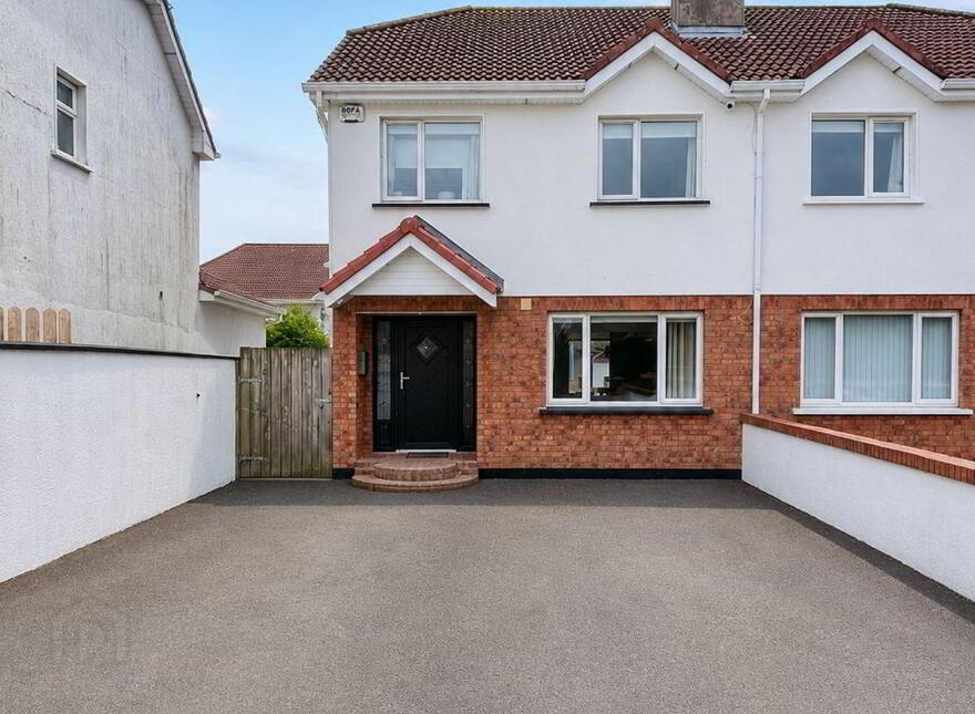 62 Woodfield, Galway Road, Tuam, H54HV26