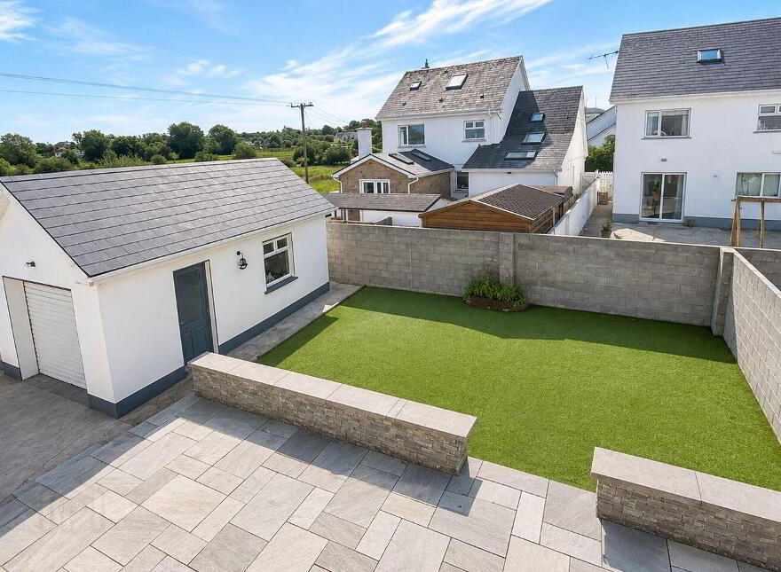 29 Cois Na Habhainn, Abbeyknockmoy, H54PX03