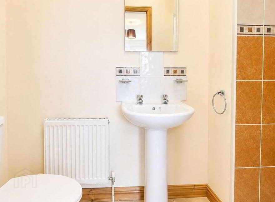 17 Dun Chaoin, Dunmore, H54HC60