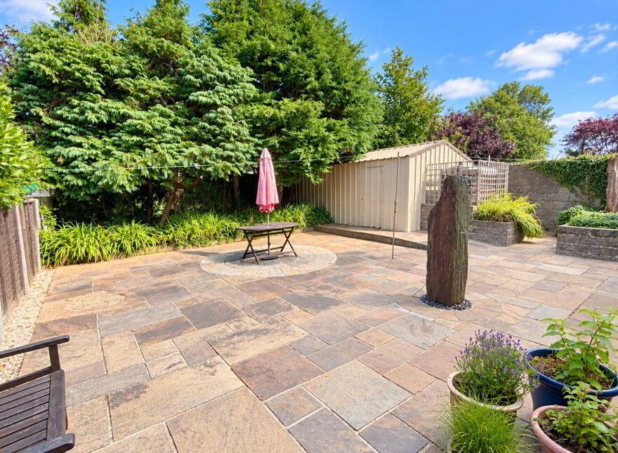 1 Hawthorn Drive, Renmore, H91RCC1