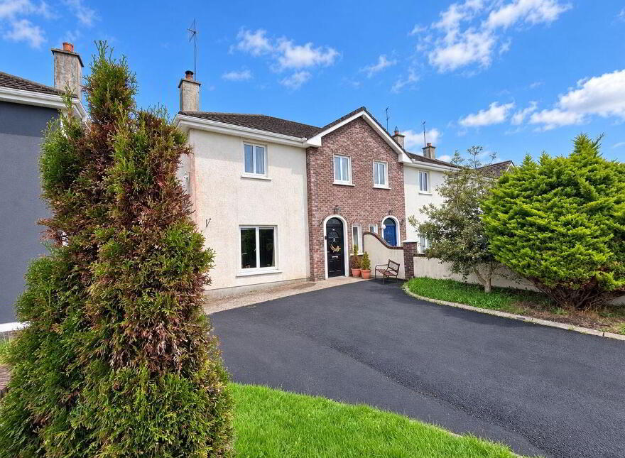 115 Cois Na, H Abhainn, Ballygaddy Road, Tuam, H54EH51