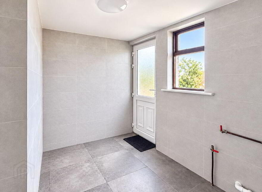17 Sandyview Drive, Riverside, Tuam Road, H91N295
