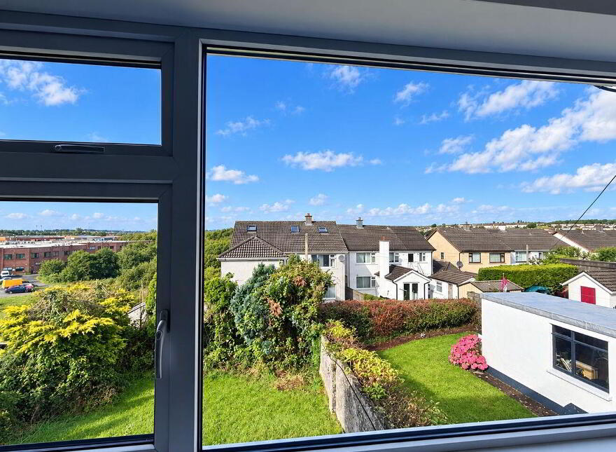 17 Sandyview Drive, Riverside, Tuam Road, H91N295